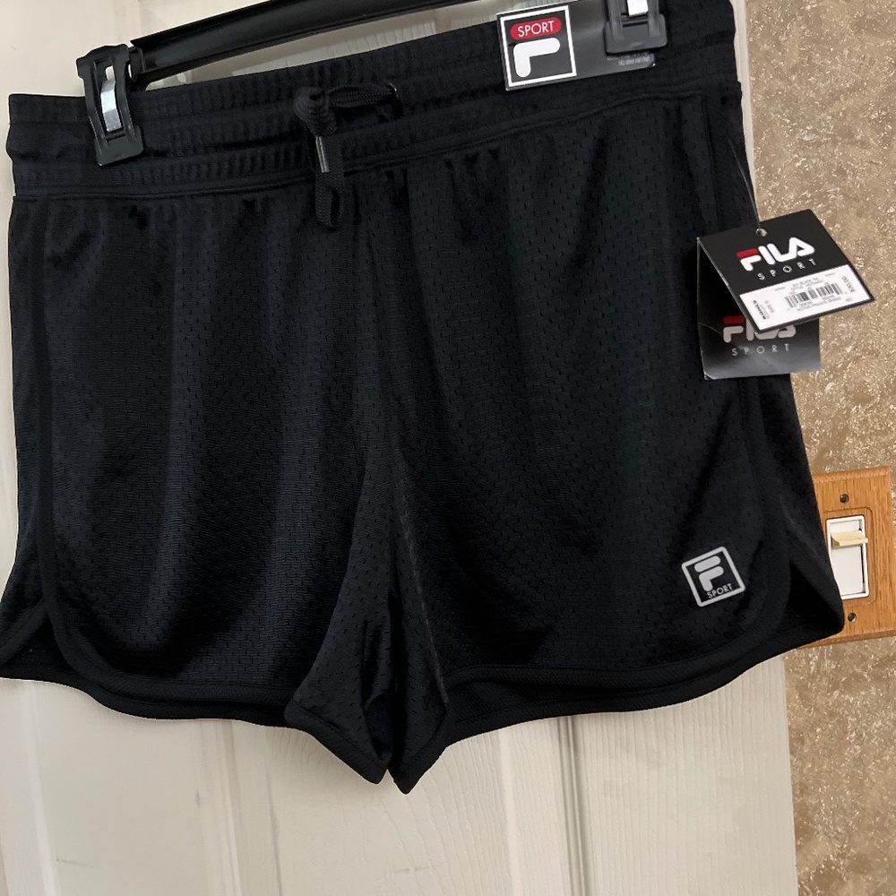 Ladies Fila sport shorts NWT